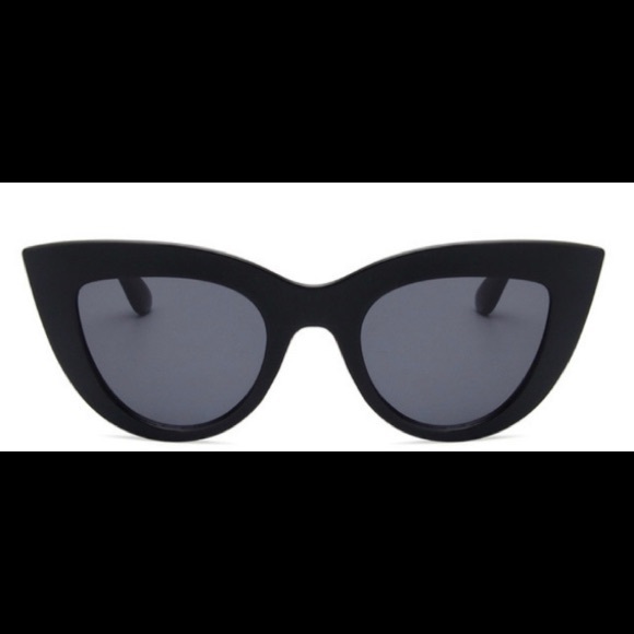Accessories - Black matte cat eye sunglasses FUN!